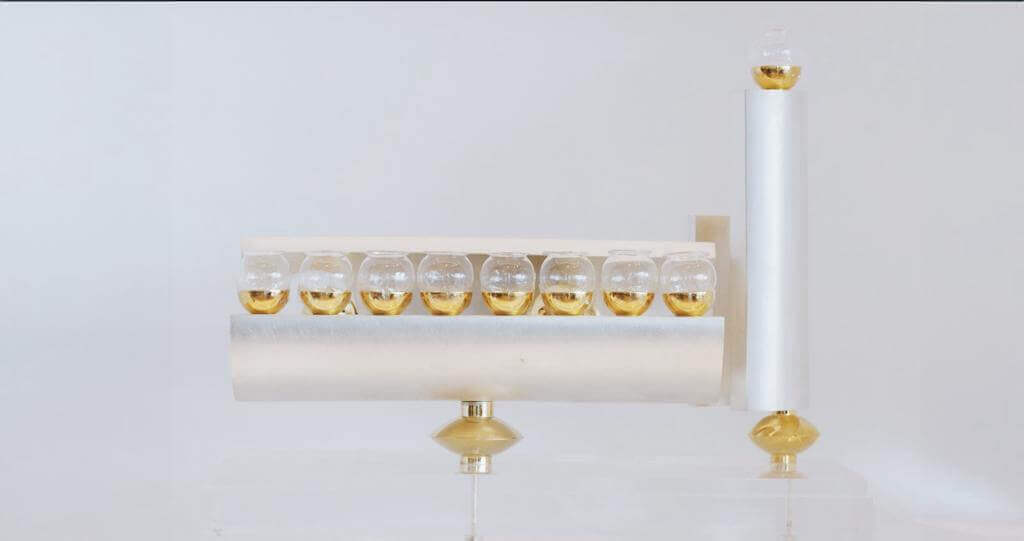 Bau Menorah A - Piece By Zion Hadad