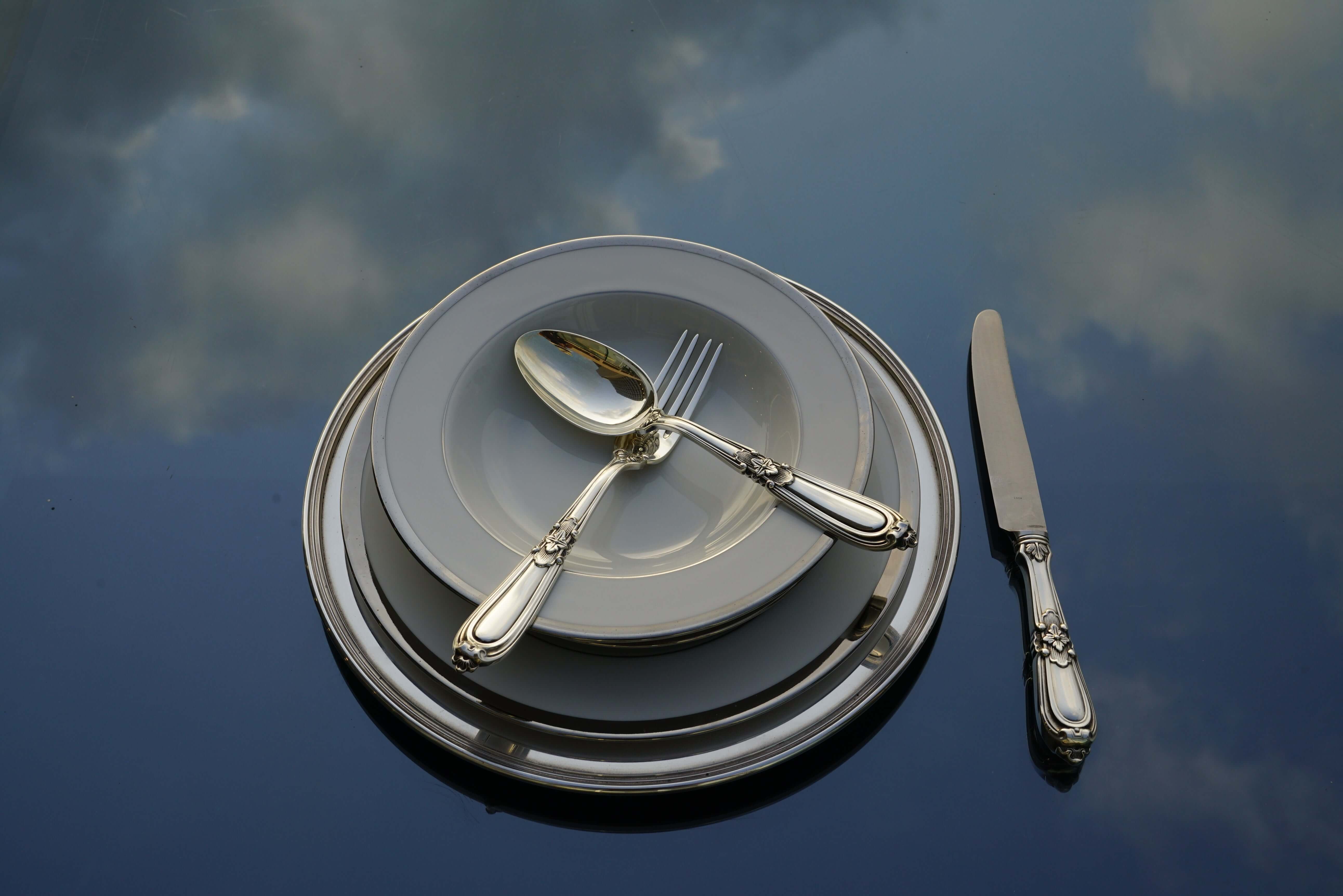 Esta Silverware Set By Buccellati D - Piece By Zion Hadad