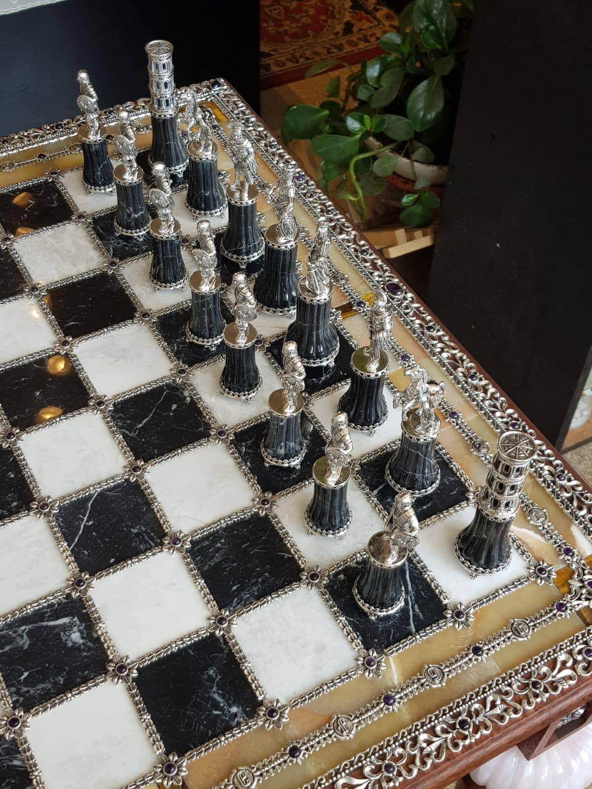 Black and White Oynx Chess Set B - Piece By Zion Hadad